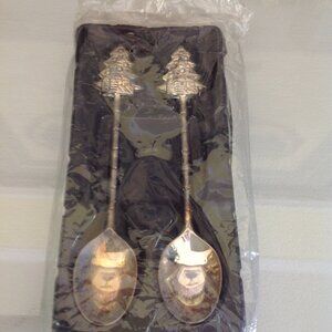 Royal Elegance Silverplated Collectible Spoon Set